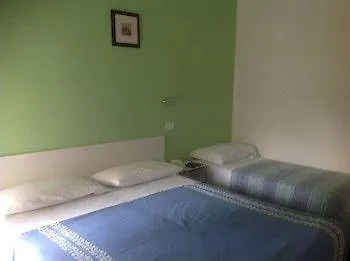 Le Aromatiche B&B Viserbella di Rimini 2*,  Italy